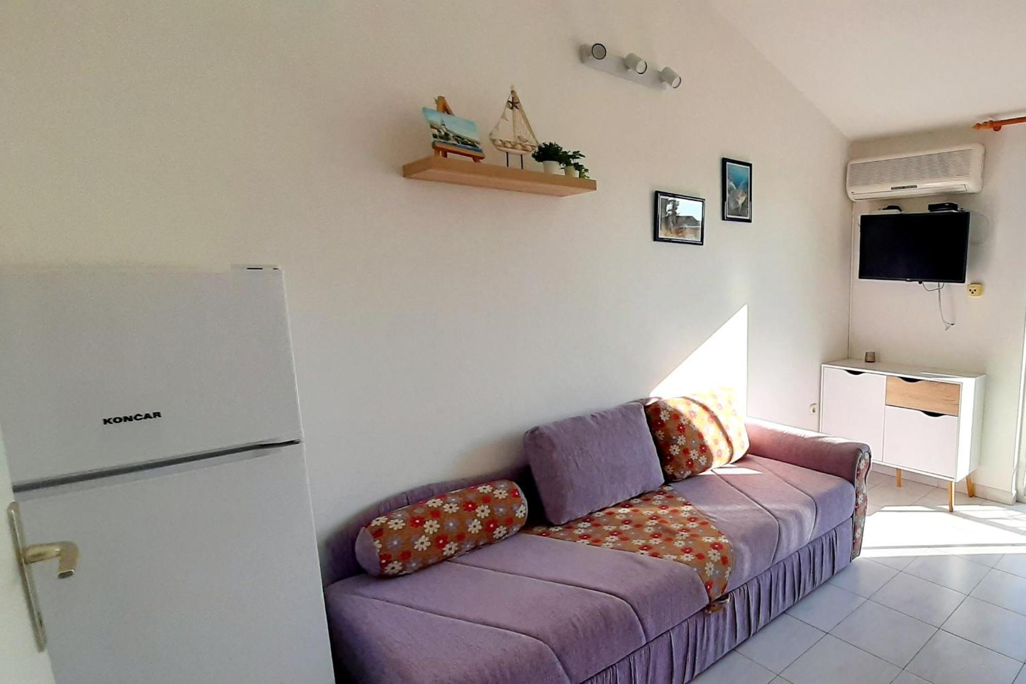 Apartments And Rooms With Parking Space Kastel Stafilic, Kastela - 18673 Стая снимка